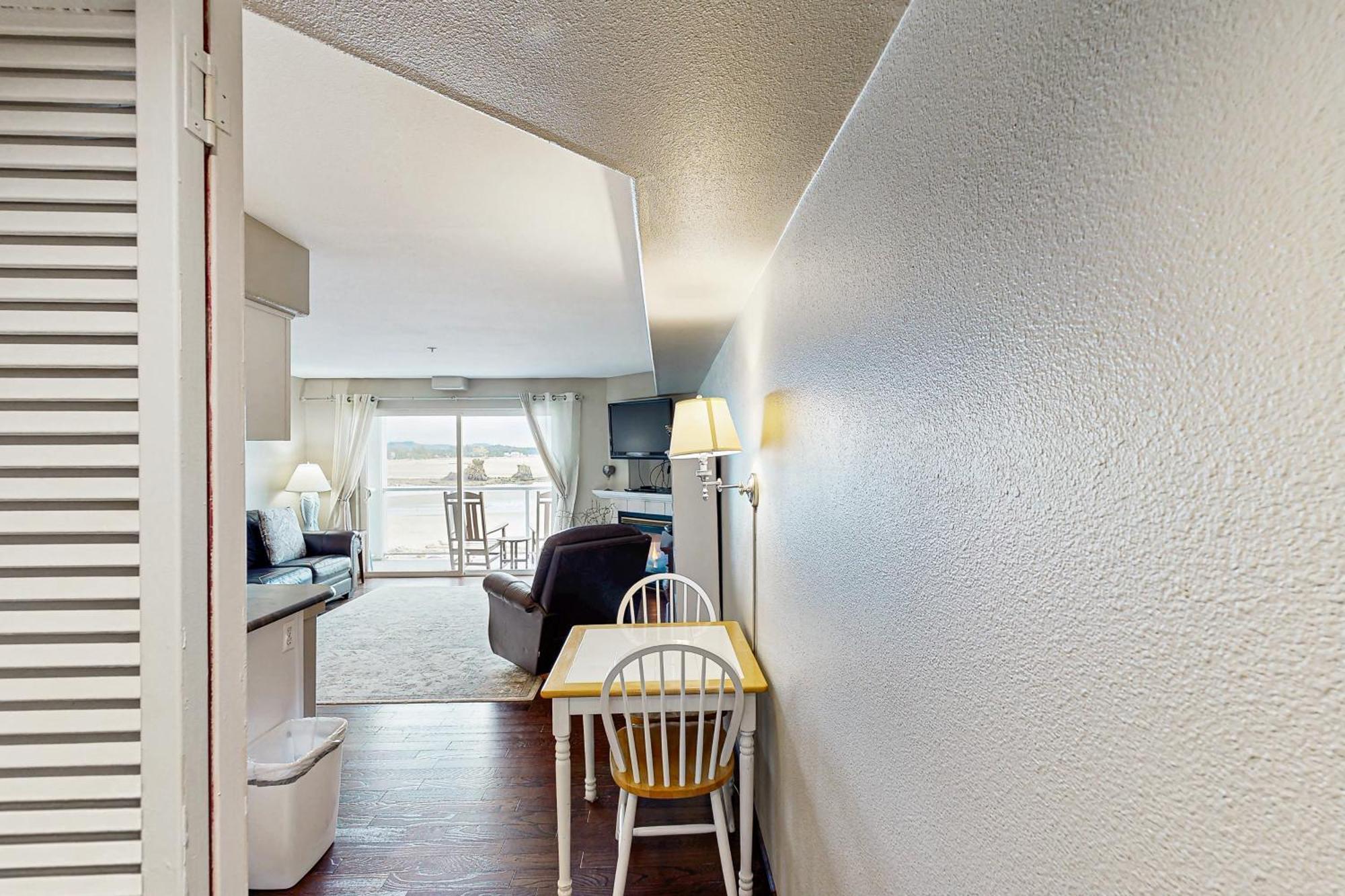 Waters Edge Apartamento Salishan Beach Quarto foto